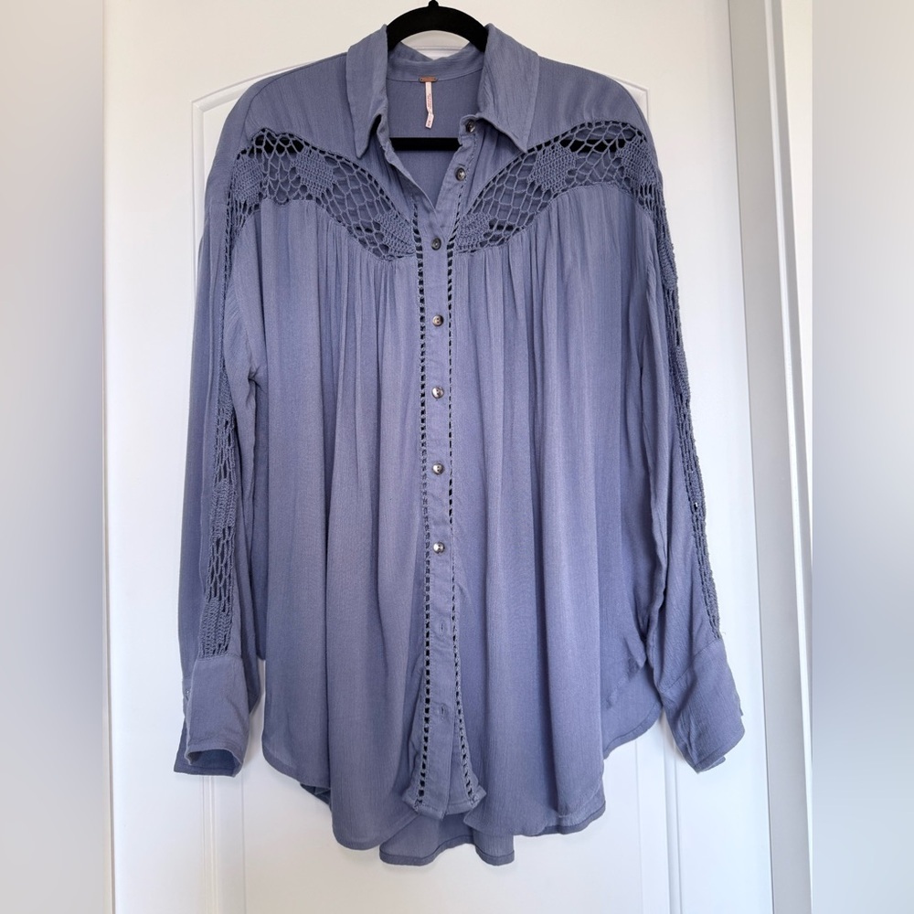 Free People Katie Bird Button Down Bohemian Crochet Lagenlook Artsy size Medium
